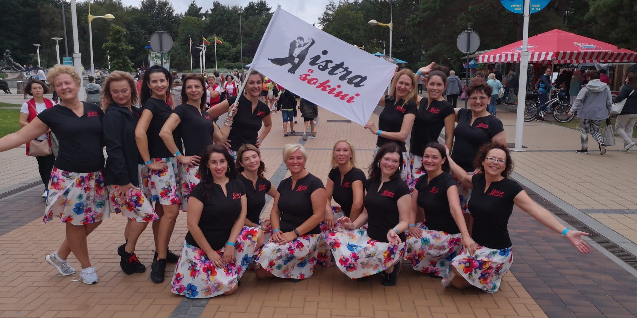 Linijinių šokių grupė